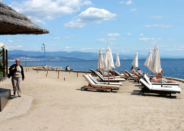 Apartman By The Sea - 7692 Opatija