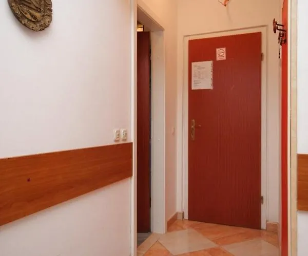 Apartman By The Sea - 7692 Opatija